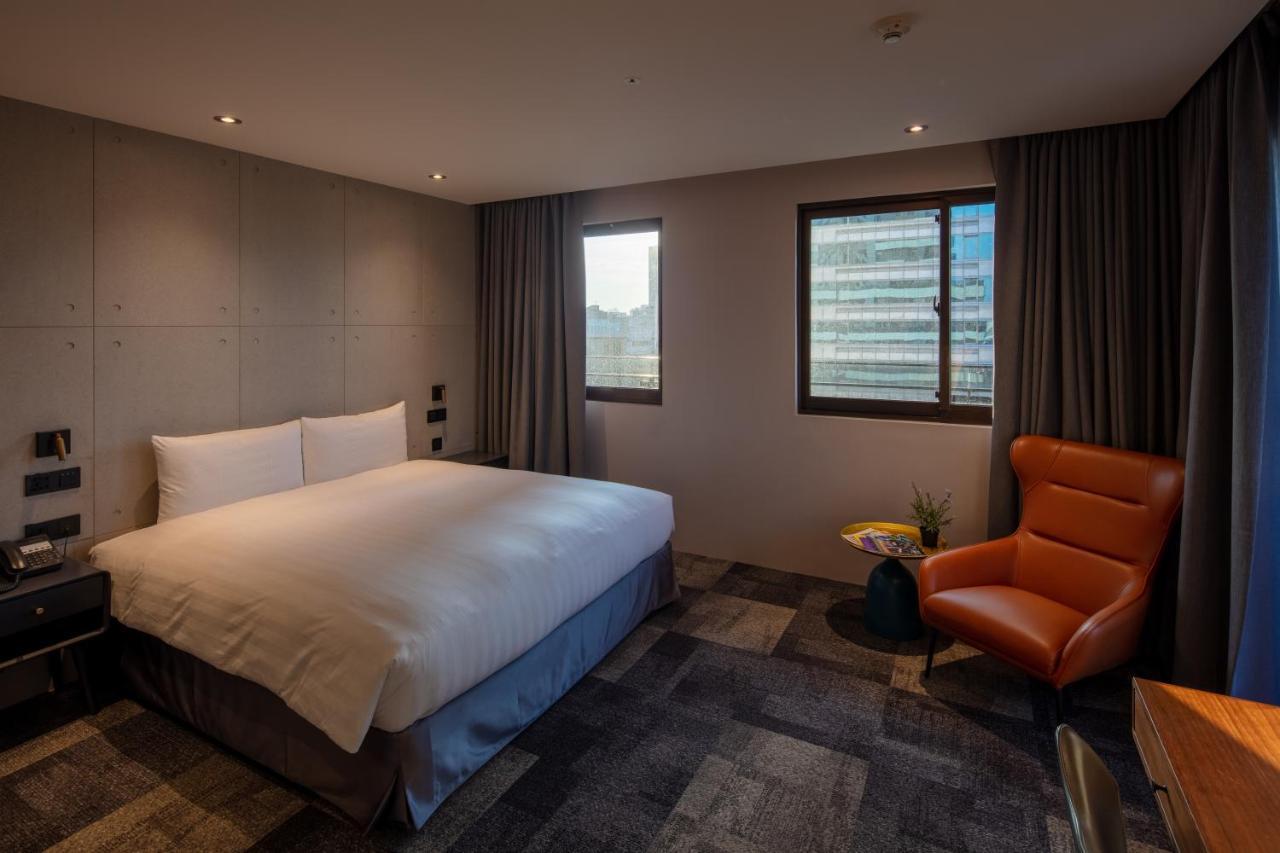Roaders Plus Hotel - Theme Taipei Room photo