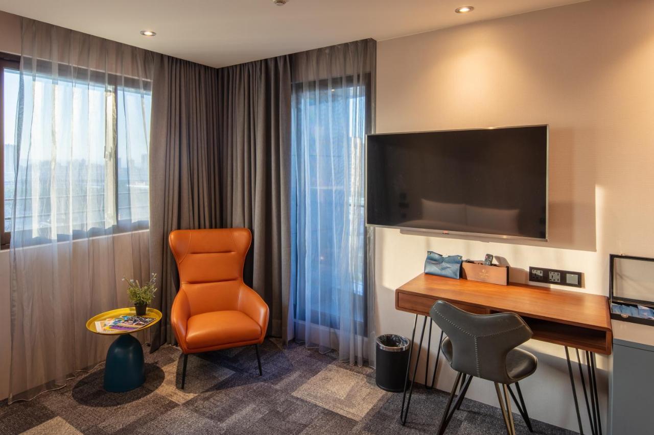 Roaders Plus Hotel - Theme Taipei Room photo