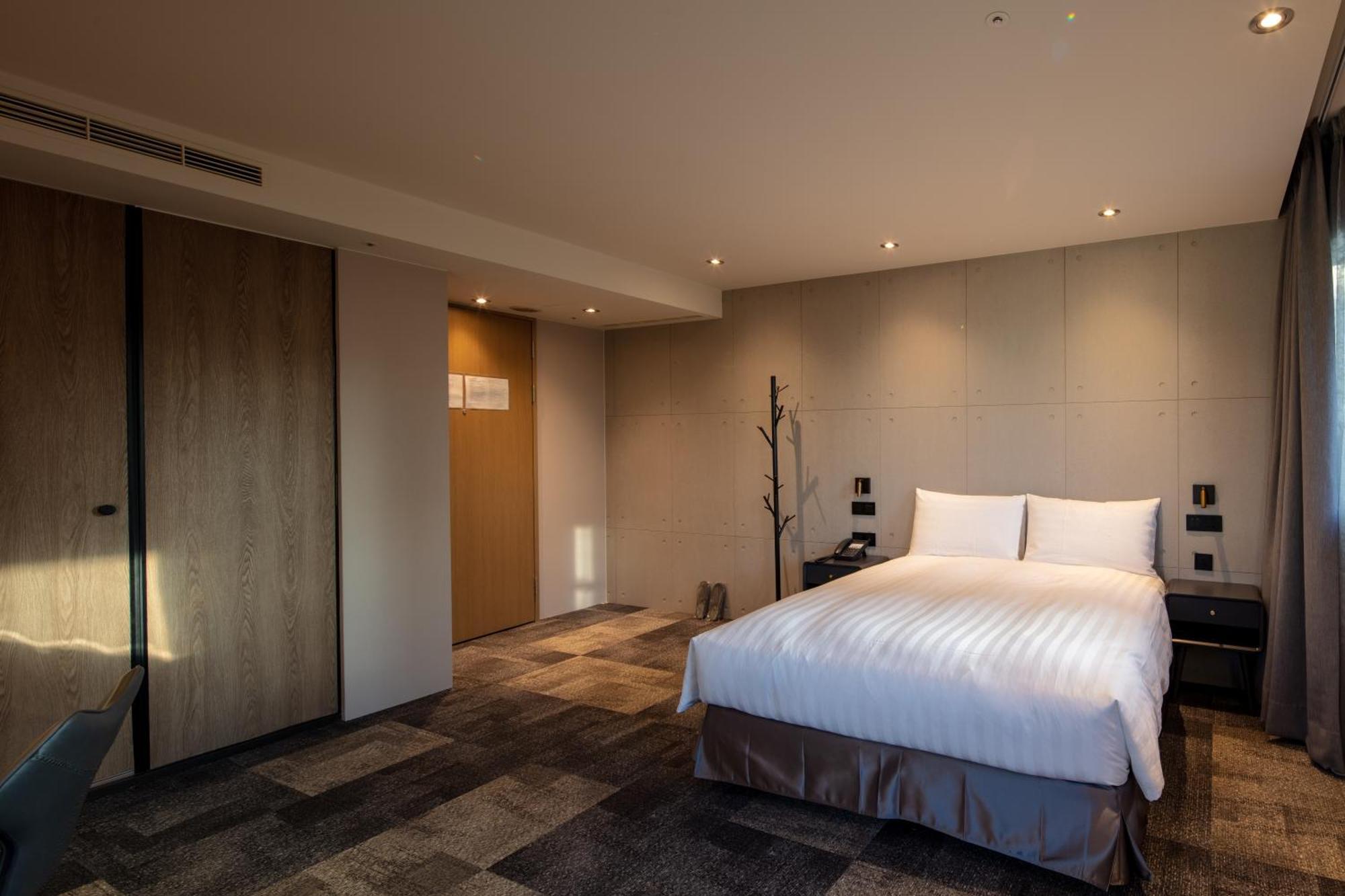 Roaders Plus Hotel - Theme Taipei Room photo
