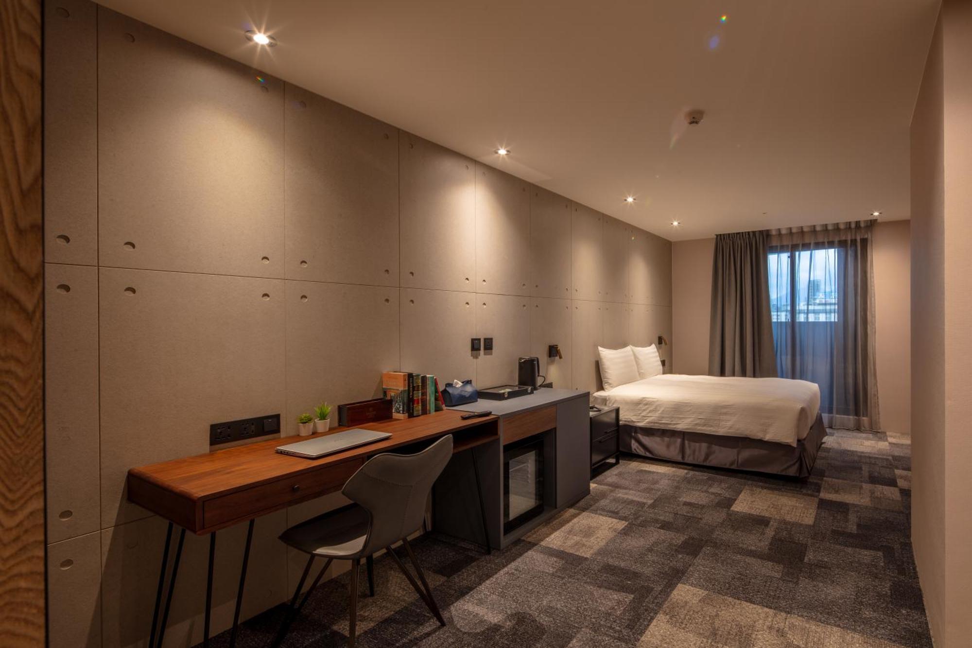 Roaders Plus Hotel - Theme Taipei Room photo