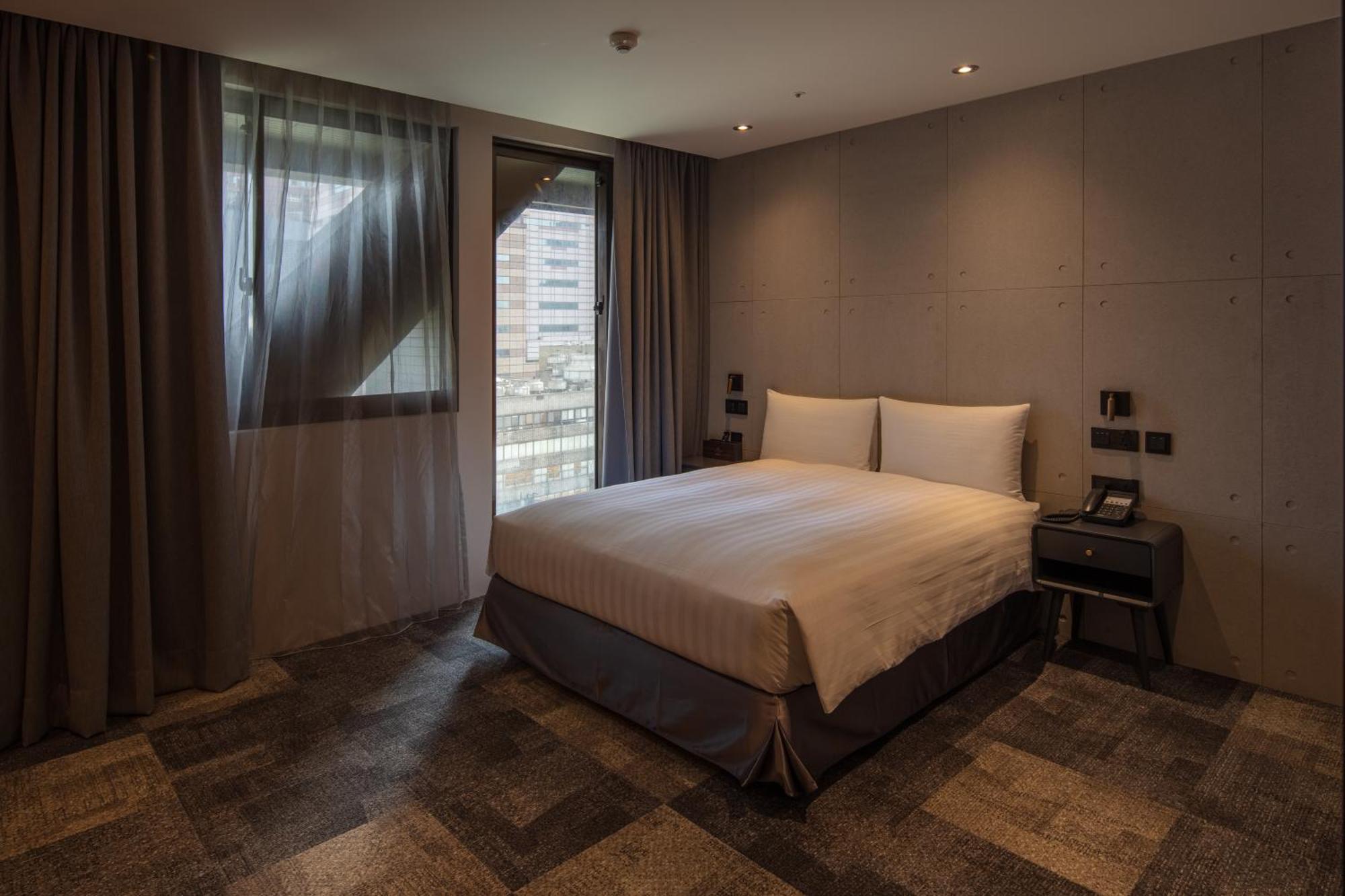 Roaders Plus Hotel - Theme Taipei Room photo